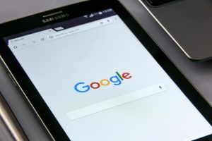 Read more about the article 10 Effective Tips on Optimizing Your Content for Voice Search